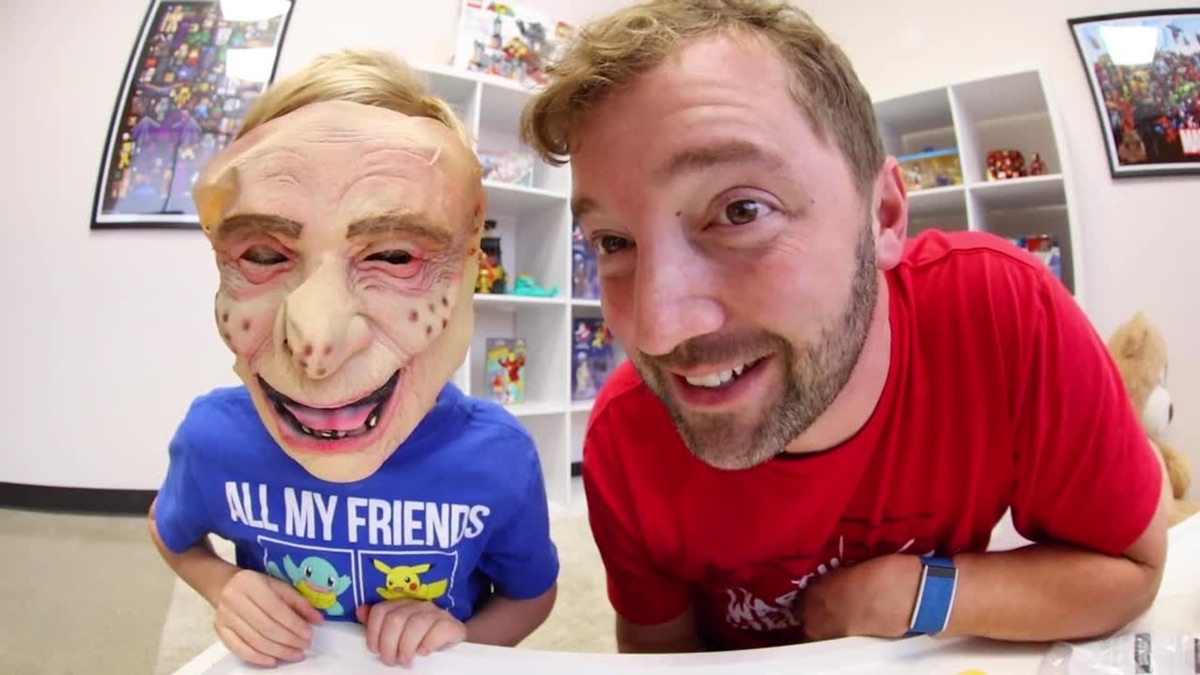 ‎Father and Son Halloween Costumes; Haunted Bedroom Adventure - Andrew ...
