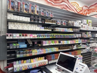 Supreme Vape Shop in Sunnyvale, CA United States - Apple Maps