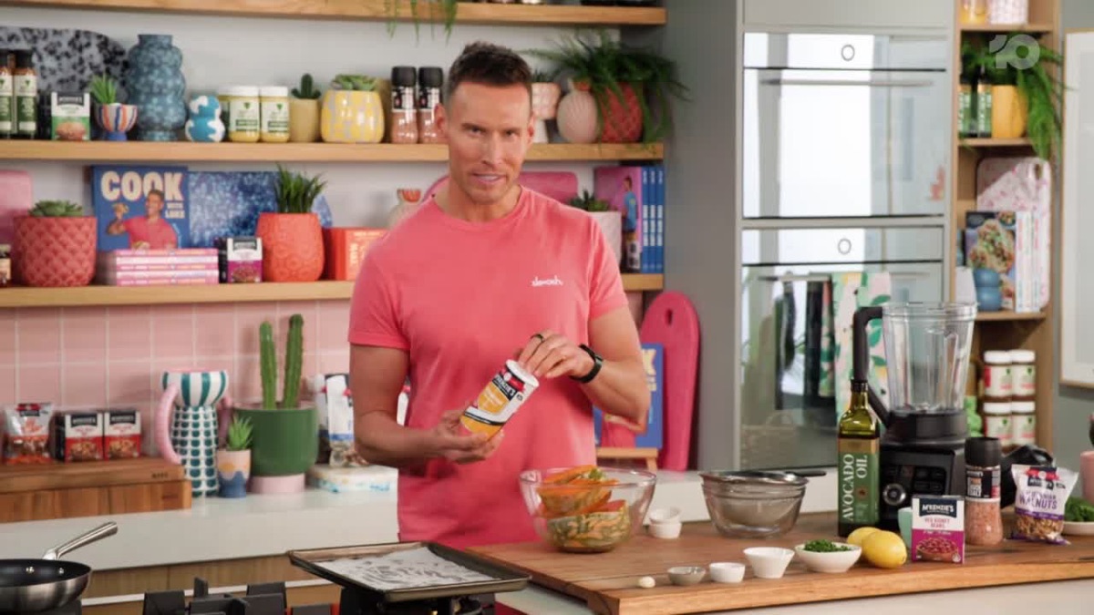 ‎Episode 5 – Cook with Luke (Season 4, Episode 5) - Apple TV (AU)