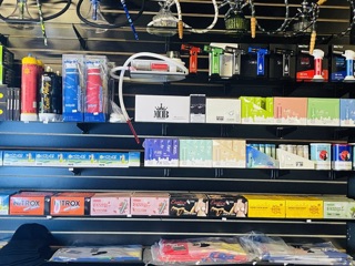 Royal Smoke & Gift Shop in Redwood City, CA United States - Apple Maps