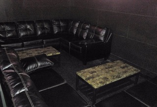 Headliners Adult Store