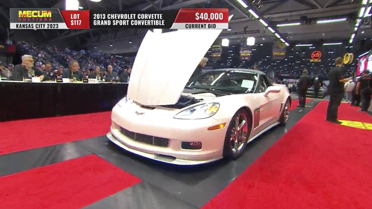 Full throttle kansas city mecum auto auctions muscle cars and more