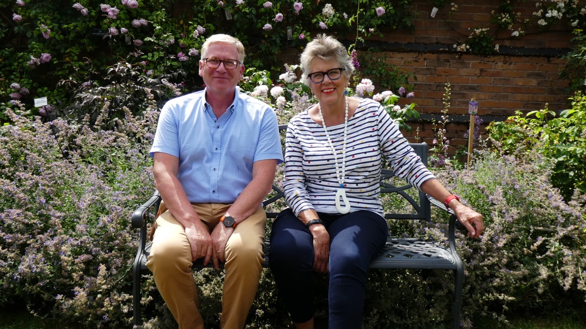 Episode 2 Prue's Great Garden Plot (Season 1, Episode 2) Apple TV