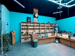 Capital vape store in Edmonton AB Canada