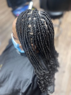 Awa’s Beautiful Hair Bar African Hairbraiding And Hair Styling
