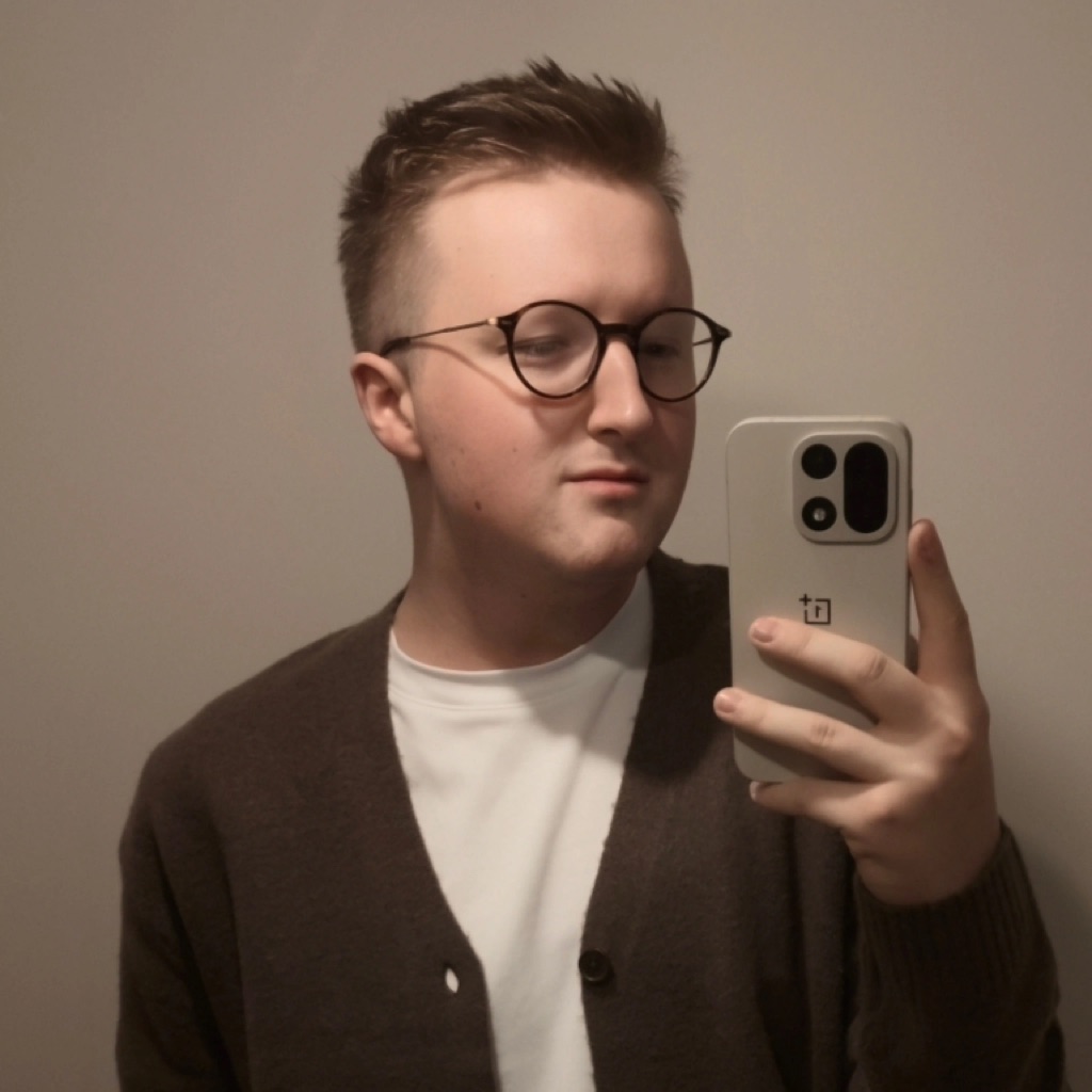 AppleMusic profile picture for @ross