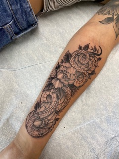 Sacred Art Tattoo photo 2