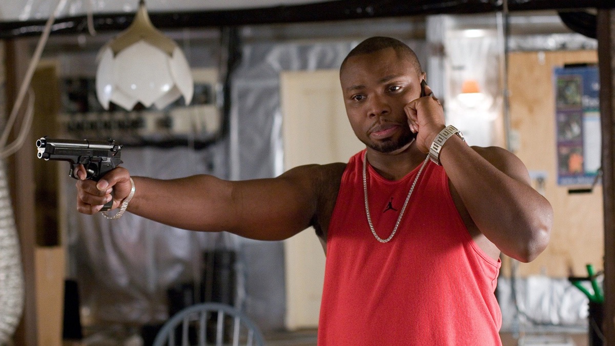 A Pool and His Money - Weeds (Season 3, Episode 2) - Apple TV