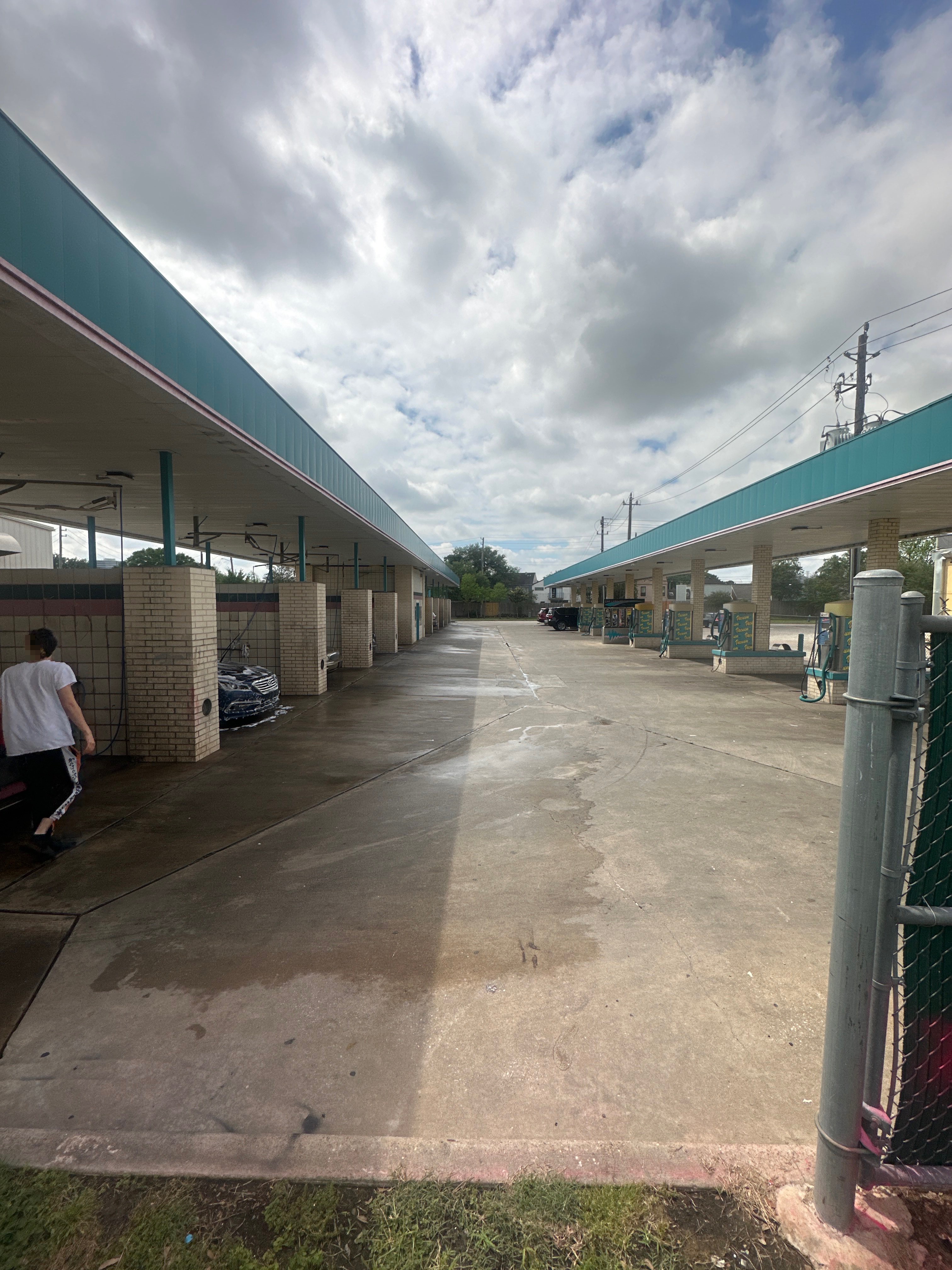 Gregg Binghams Car Wash