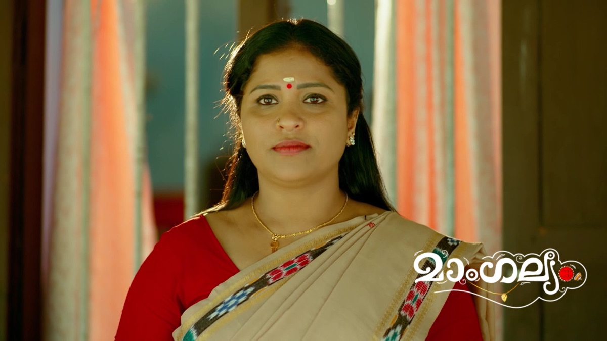 ‎Anagha Visits Chippy's Orphanage - Mangalyam - Apple TV (IN)