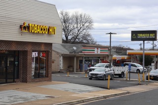 Tobacco Hut in Fairfax, VAUnited States