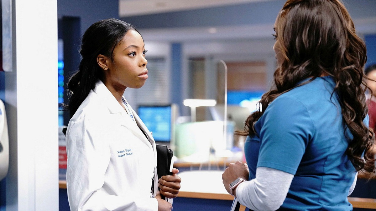 ‎What a Tangled Web We Weave - Chicago Med (Series 6, Episode 13 ...