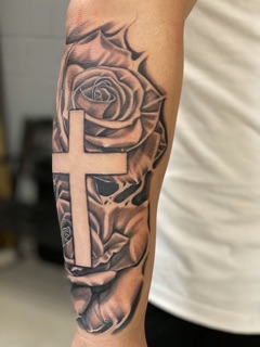 Wyze Guyz Tattoo Parlor