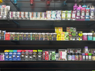 elfbar nachfüll pod läuft aus Vapes Delivery in Waterloo, IA