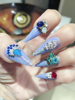 Royal Nails & Day Spa