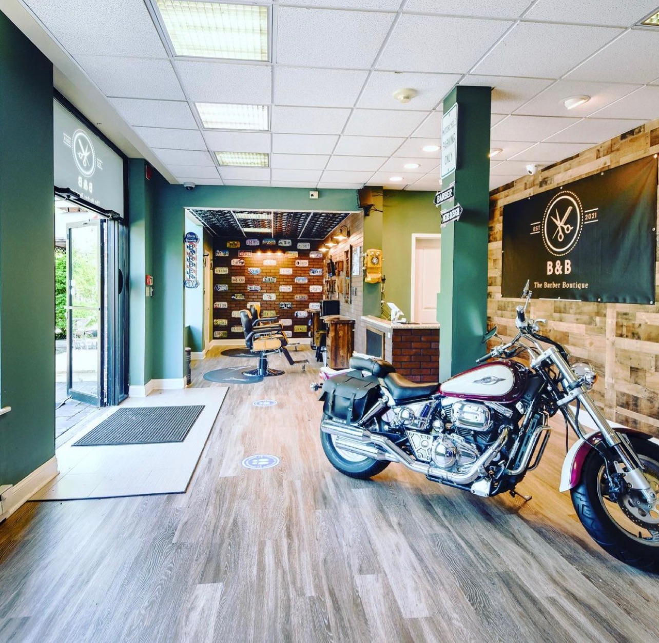 The Barber Boutique 21