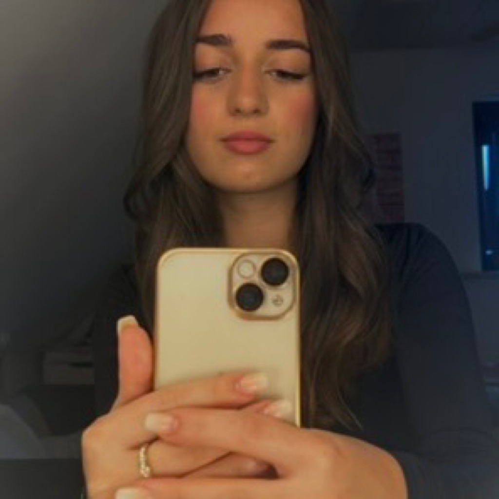 AppleMusic profile picture for @faboulous
