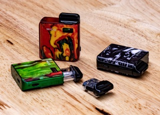 Brick House Vapors Photos