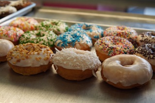 Luv’n Donuts