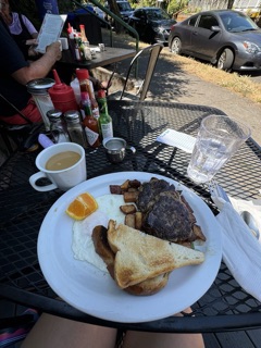 Bertie Lou's Cafe Photos