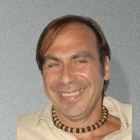 Taylor Negron