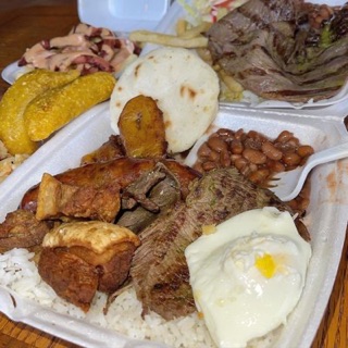 El Paisa BBQ Photos