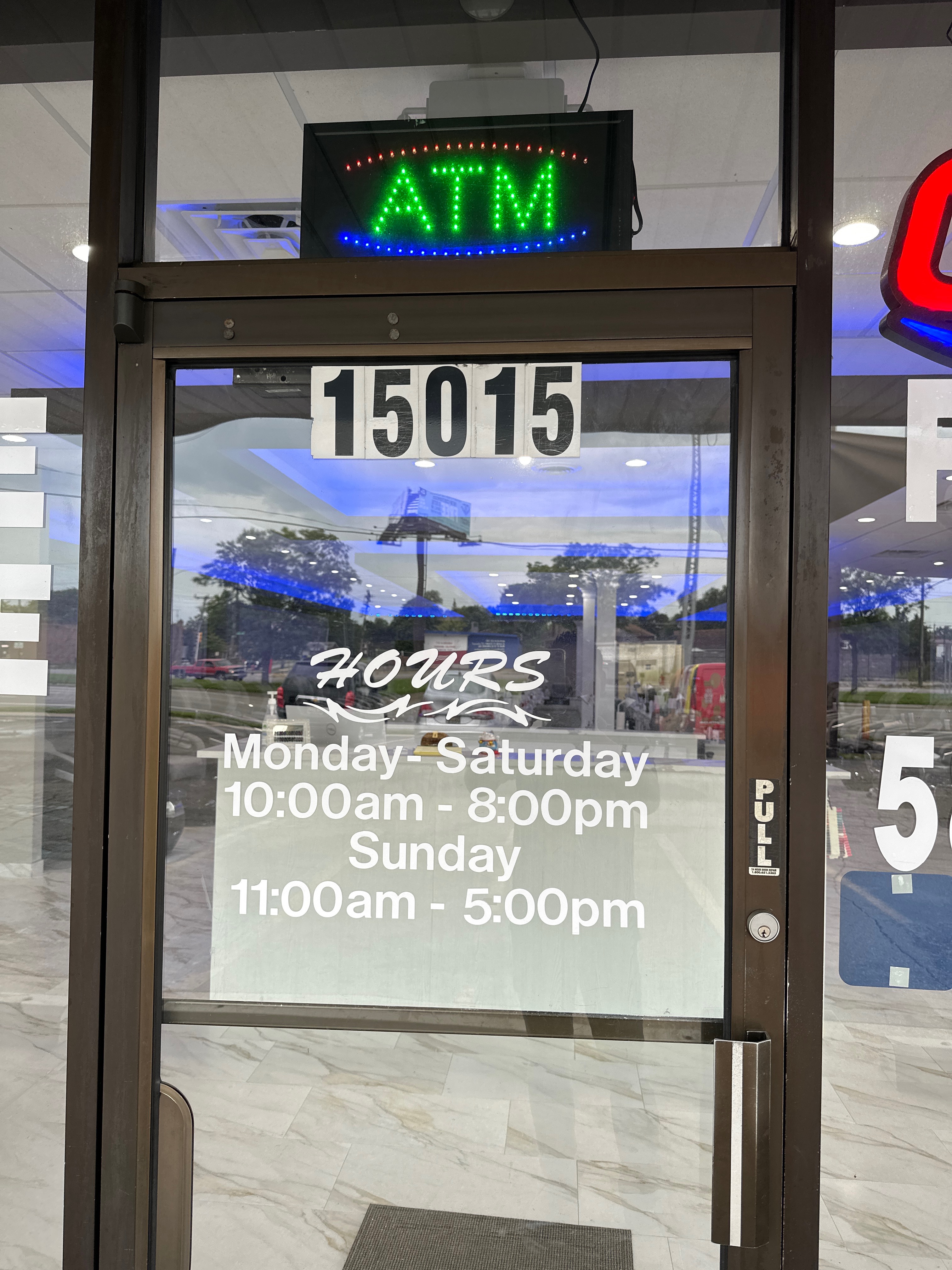 Bloomfiled Nails & Spa on 8 mile