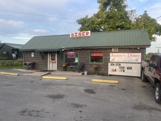 Annie’s Diner