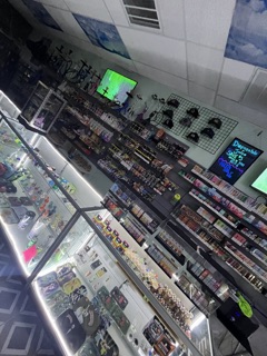vapes with nicotine uk Puffs Smoke Shop in Arlington, TX United States