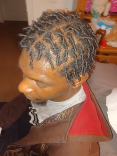 Salon Four13