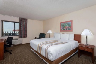 Norwood Inn & Suites Indianapolis East Post Drive