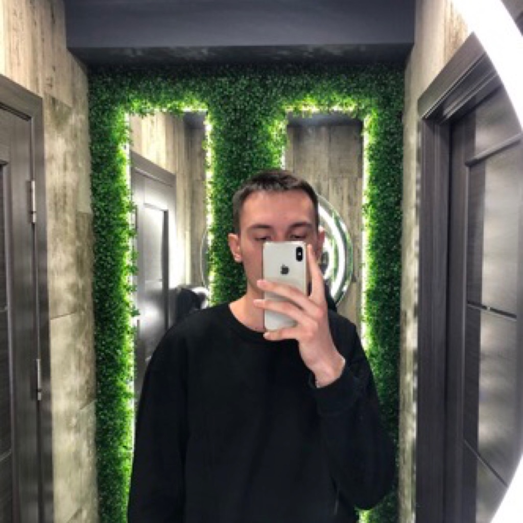 AppleMusic profile picture for @romans