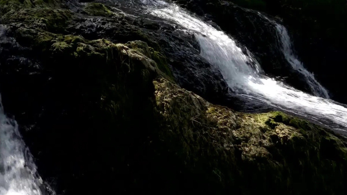 Waterfall 1: No Words, No Sex, Just Relax - Apple TV