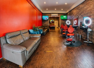 El Rancho Barbershop