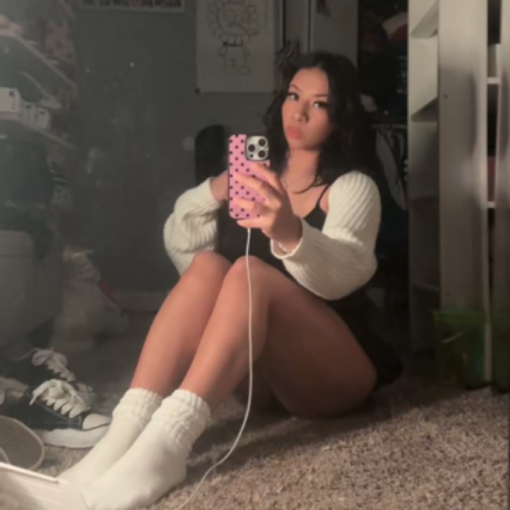 AppleMusic profile picture for @overrated