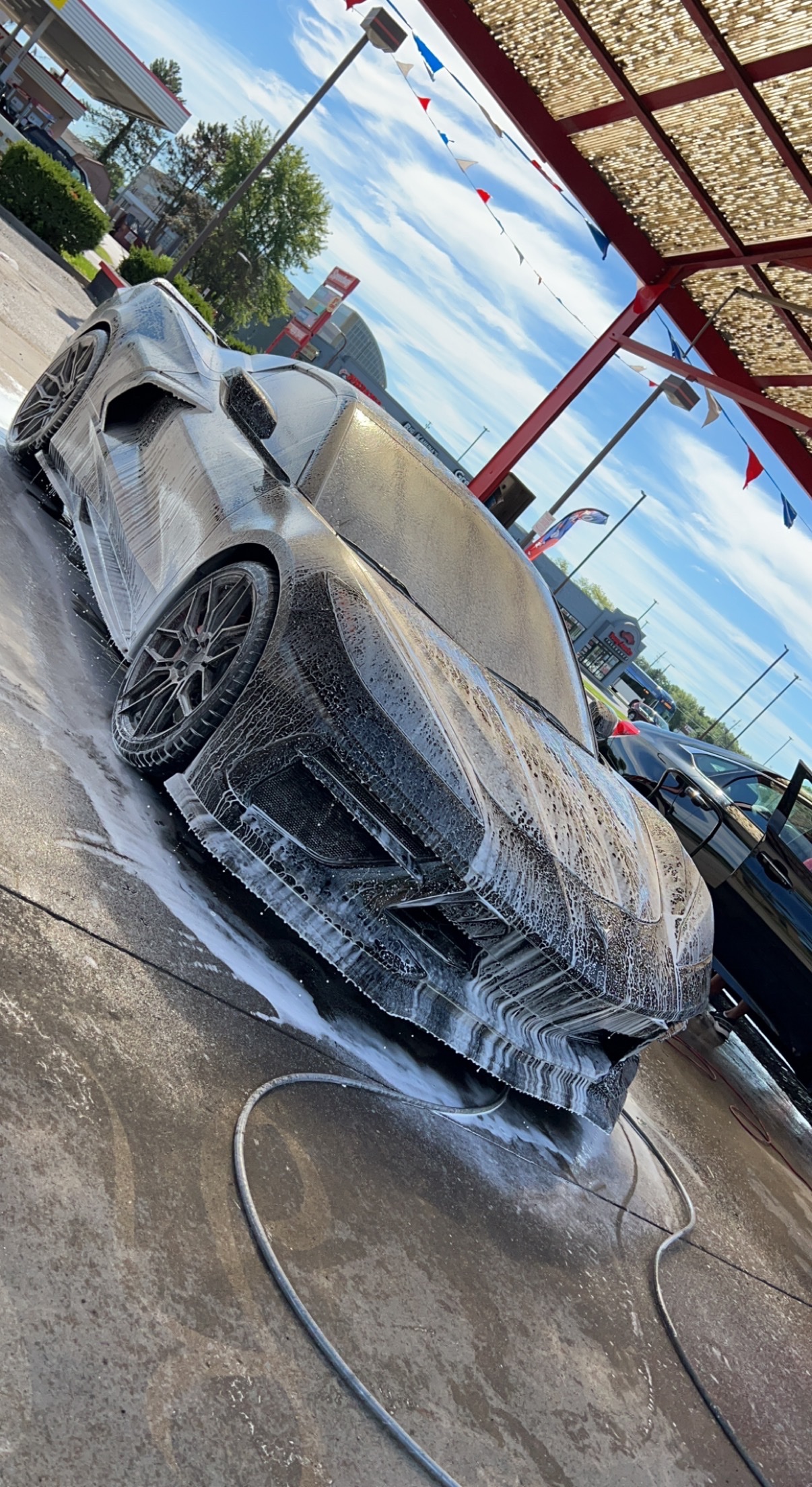 R&T Hand Car Wash