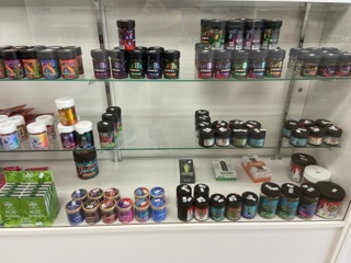 elfbar nachfüll pod läuft aus Joe's Vape And Smoke Shop in Harrison, OH United States