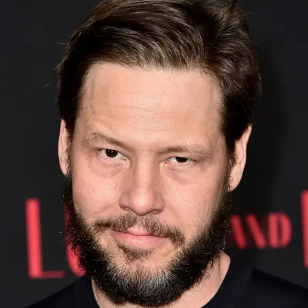 Ike Barinholtz